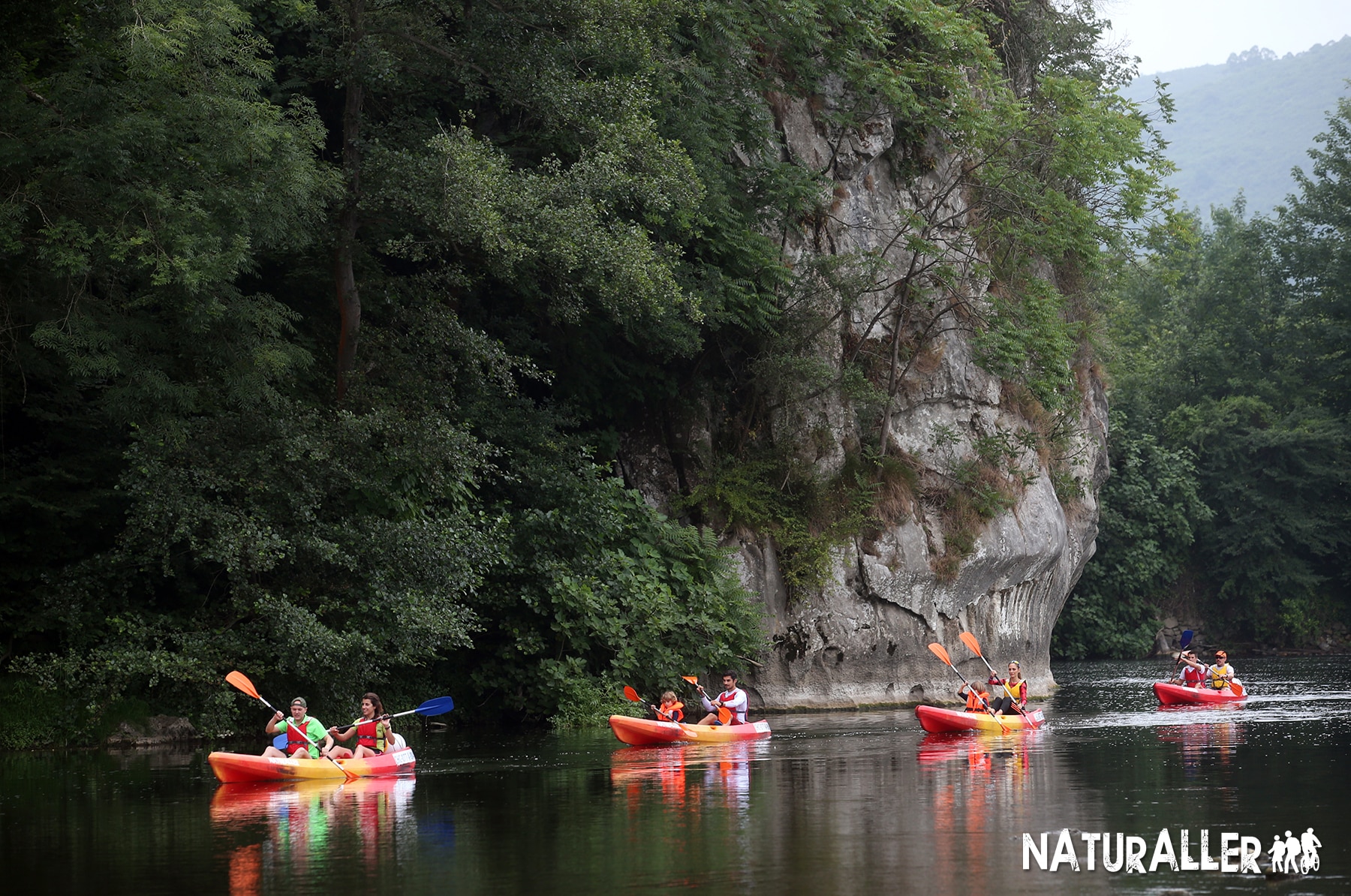 canoa nalon 15c descenso por el rio nalon en canoa oviedo